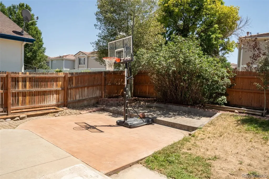 15324 E 99th Avenue Commerce City CO 80022