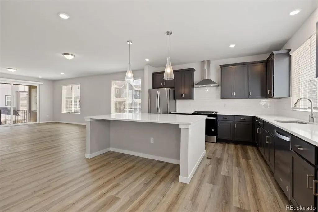 2251 W 166th Lane Broomfield CO 80023