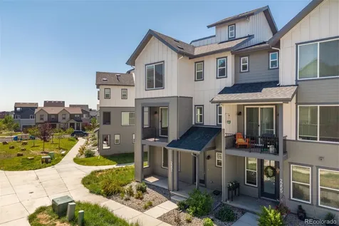 2251 W 166th Lane Broomfield CO 80023