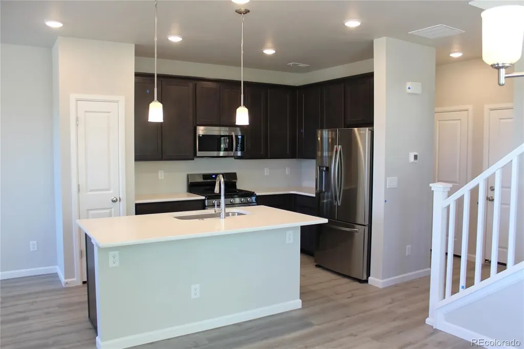 5231 Mountain Vista Heights Colorado Springs CO 80924