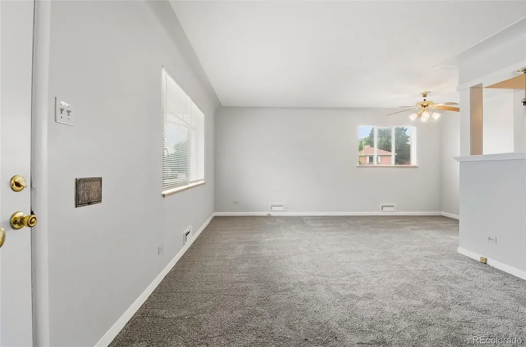 1699 S Winona Court Denver CO 80219
