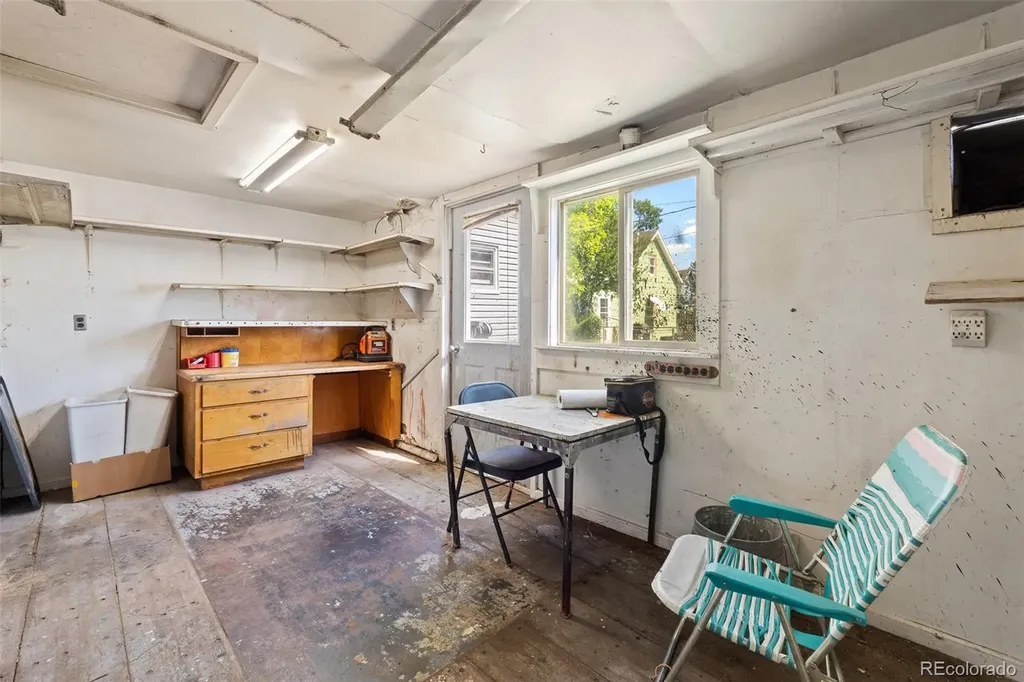 469 Fremont Avenue Akron CO 80720