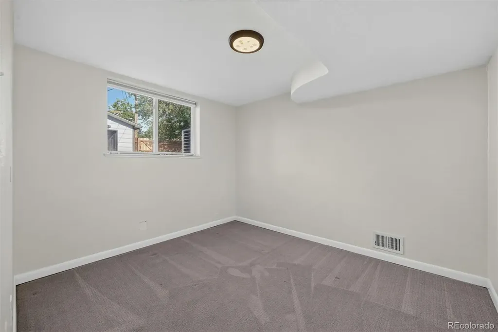 3652 Locust Street Denver CO 80207
