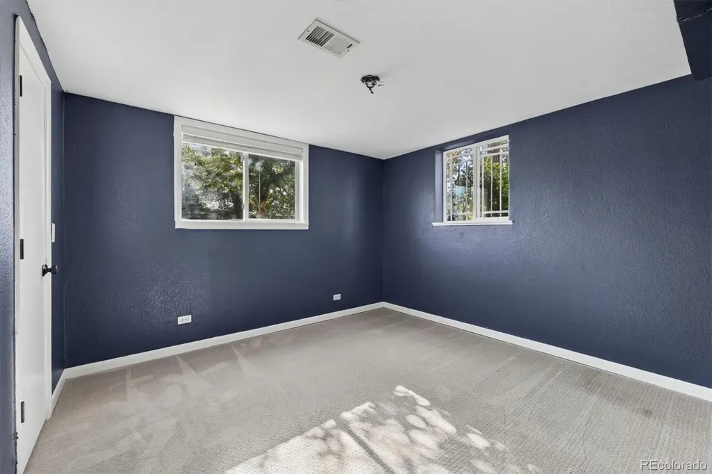 3652 Locust Street Denver CO 80207