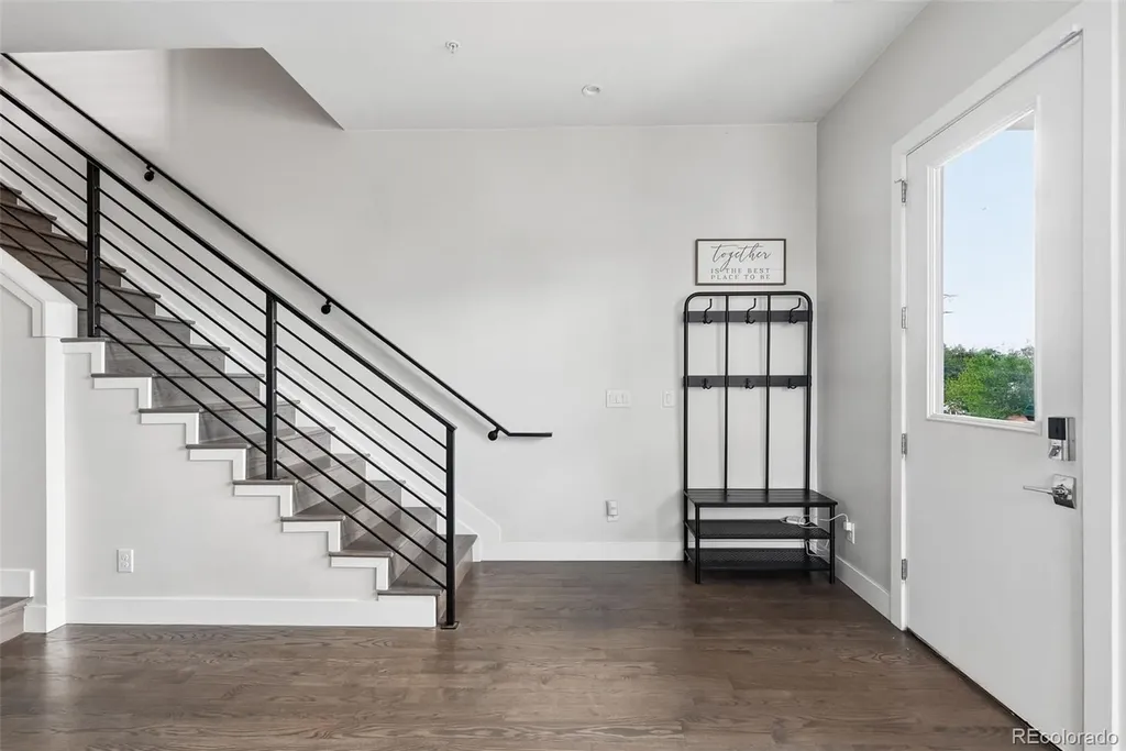 1187 S Navajo Street Denver CO 80223