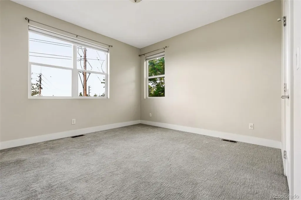 1187 S Navajo Street Denver CO 80223