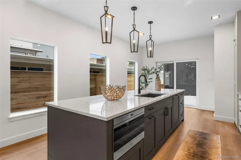 537 Josephine Street Denver CO 80206