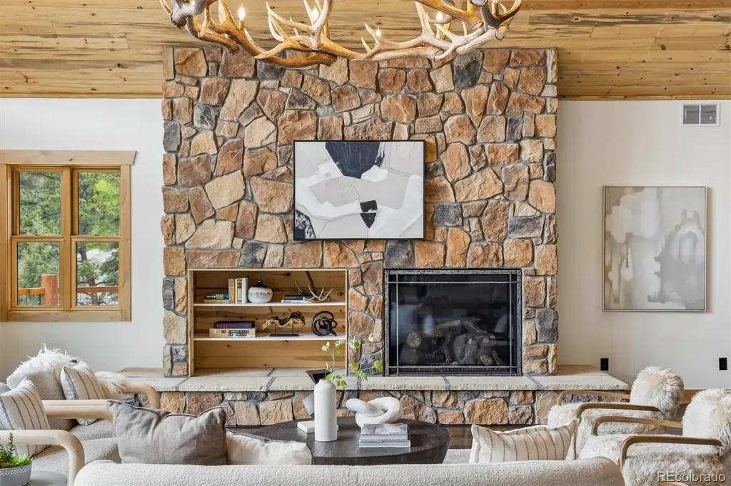 14669 S Foxton Road Conifer CO 80433