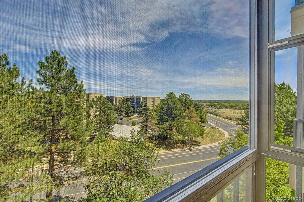 13992 E Marina Drive E Aurora CO 80014