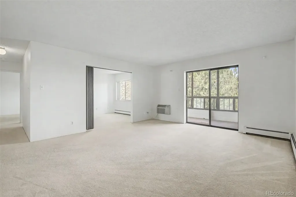13992 E Marina Drive E Aurora CO 80014