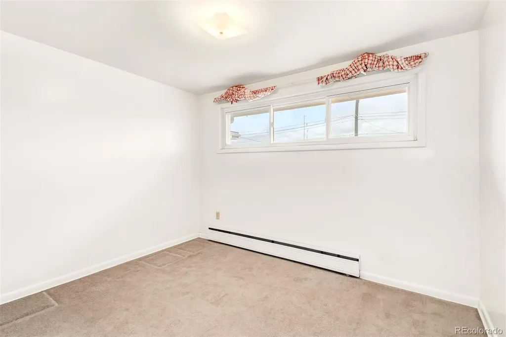 217 Elmwood Drive Colorado Springs CO 80907