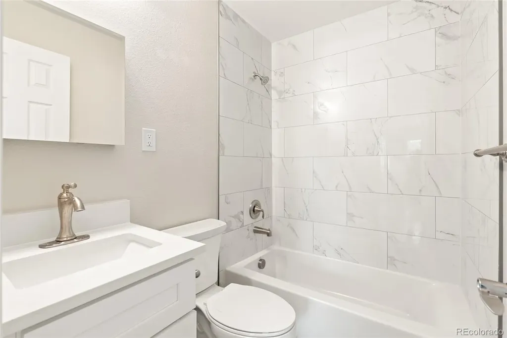 3459 S Fairfax Street Denver CO 80222