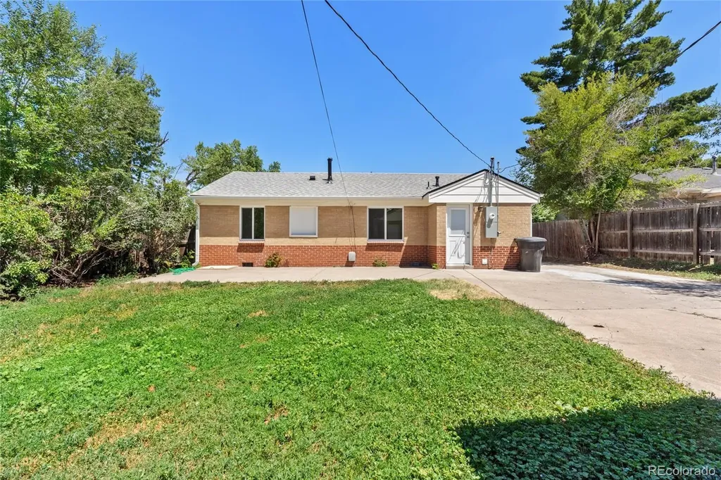 3459 S Fairfax Street Denver CO 80222