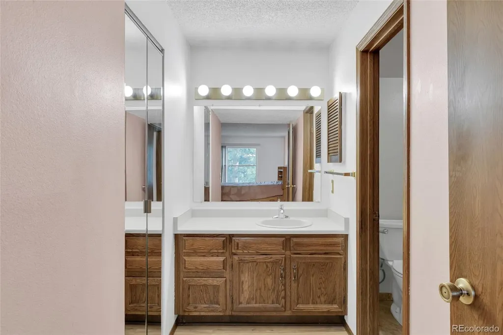 15350 E Arizona Avenue Aurora CO 80017