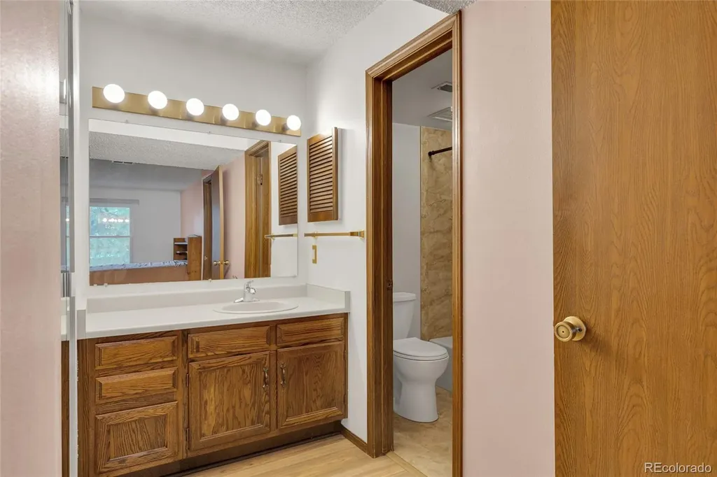 15350 E Arizona Avenue Aurora CO 80017
