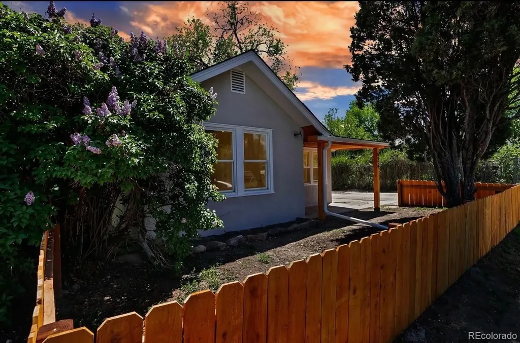 624 S Quitman Street Denver CO 80219