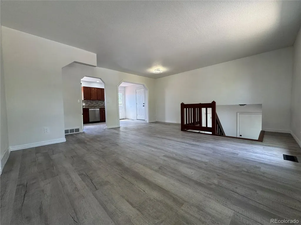 2012 S Ivory Street Aurora CO 80013