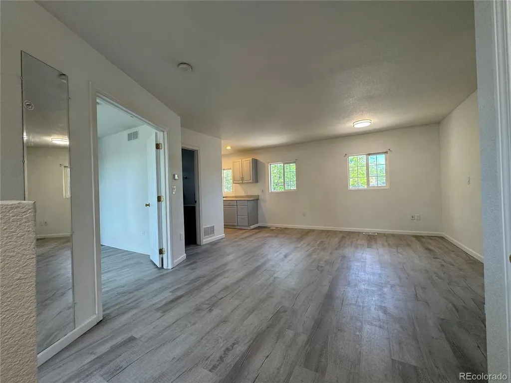 2012 S Ivory Street Aurora CO 80013
