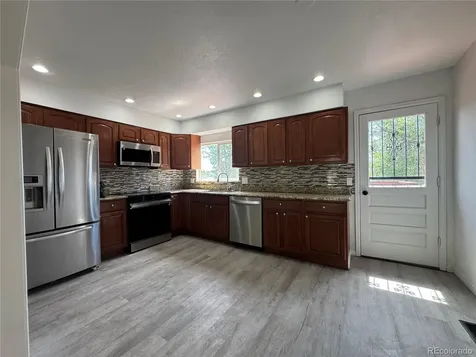 2012 S Ivory Street Aurora CO 80013