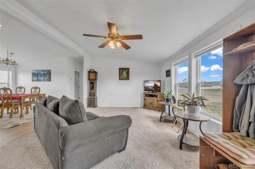 336 Lilac Circle Lochbuie CO 80603