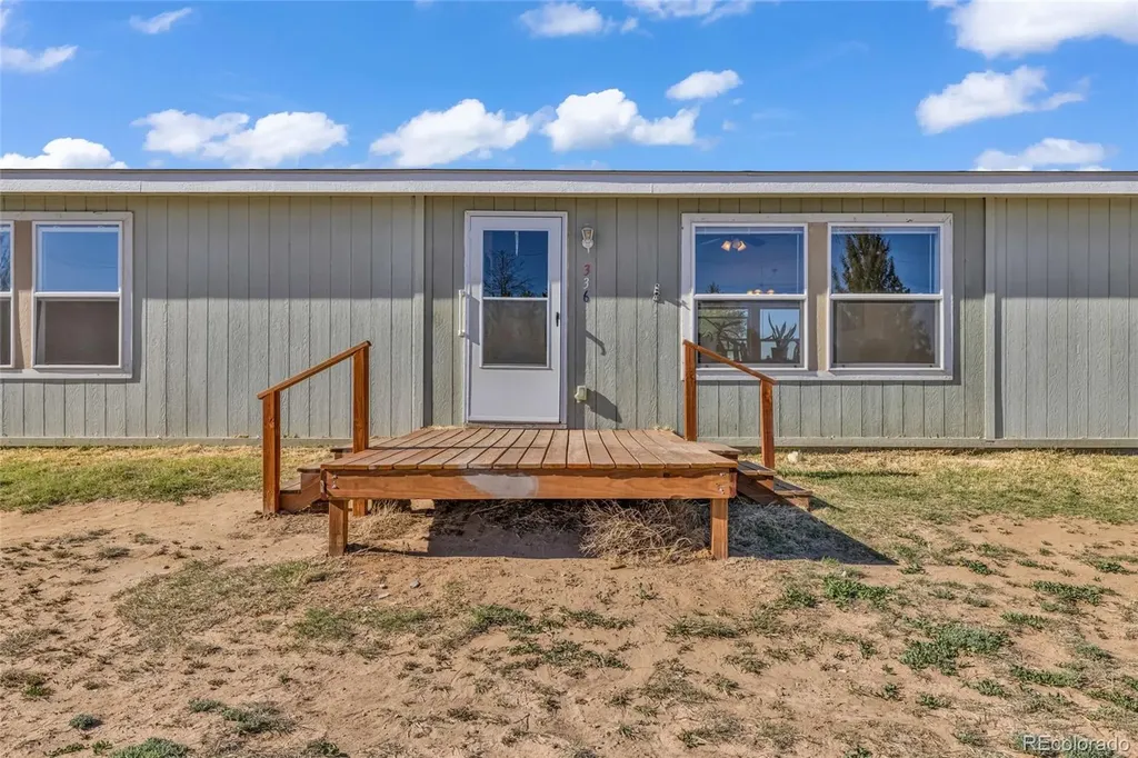 336 Lilac Circle Lochbuie CO 80603