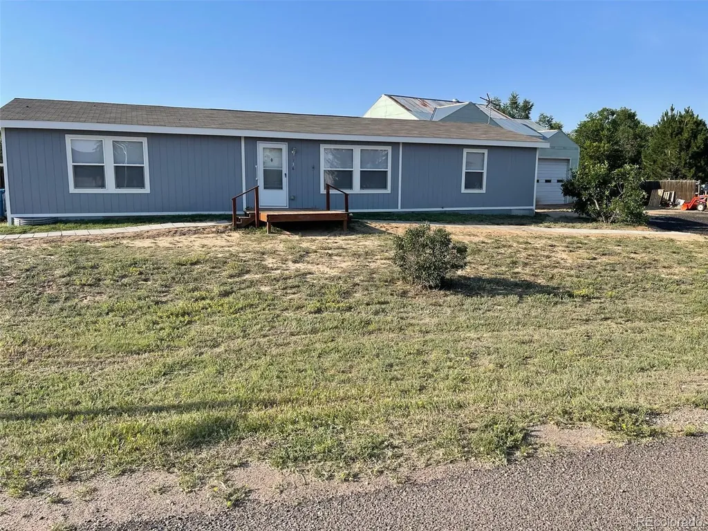 336 Lilac Circle Lochbuie CO 80603