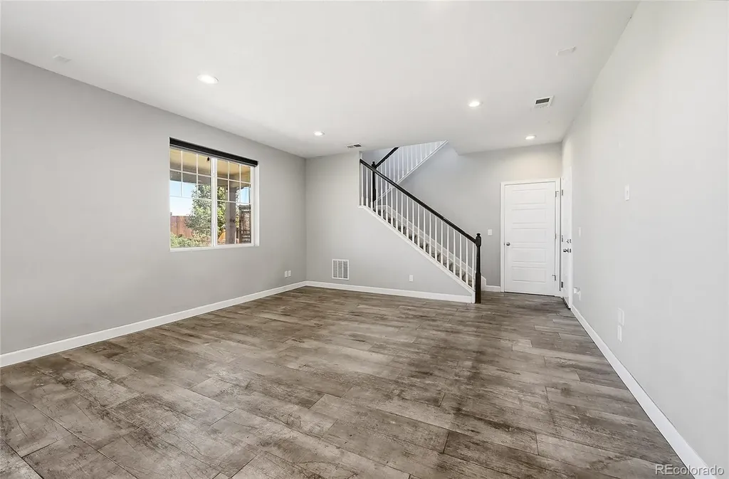 4988 S Wenatchee Circle Aurora CO 80015