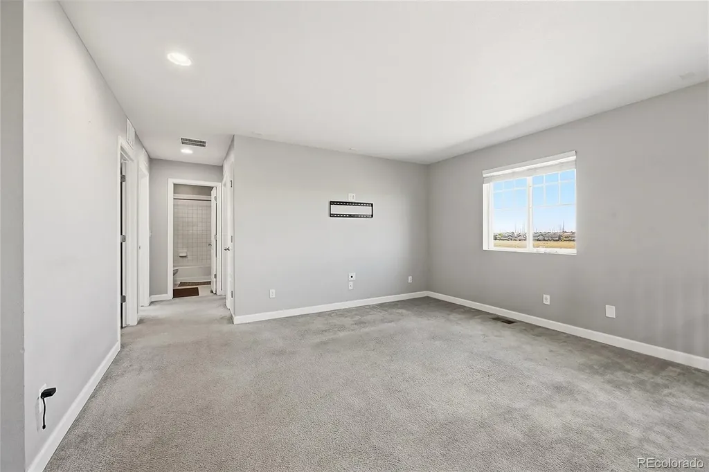 4988 S Wenatchee Circle Aurora CO 80015
