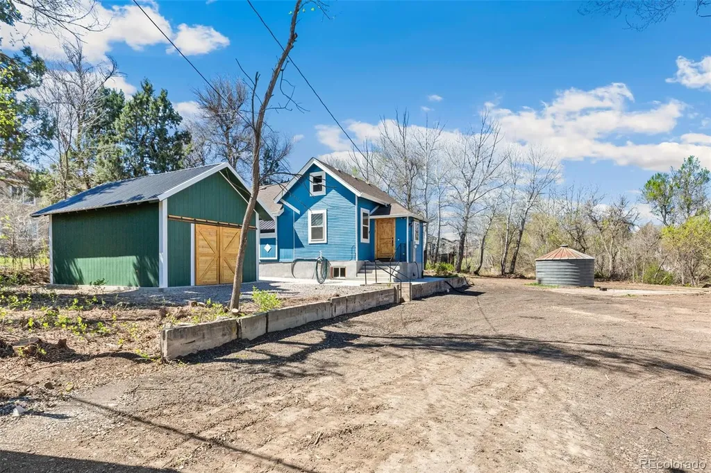 905 Welch Street Golden CO 80401