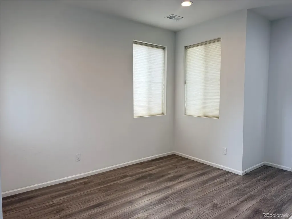 587 S Richfield Street Aurora CO 80017