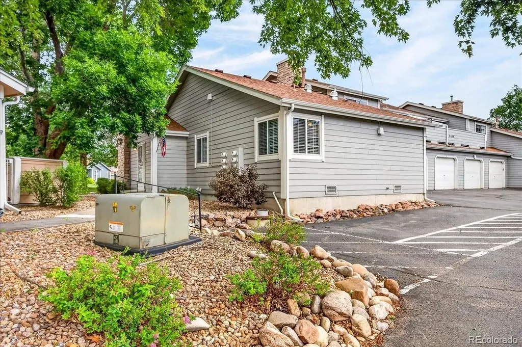 8414 Everett Way Arvada CO 80005
