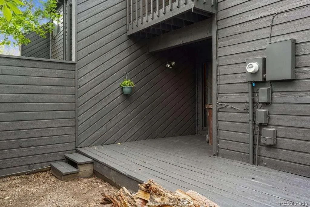 3056 Edison Court Boulder CO 80301