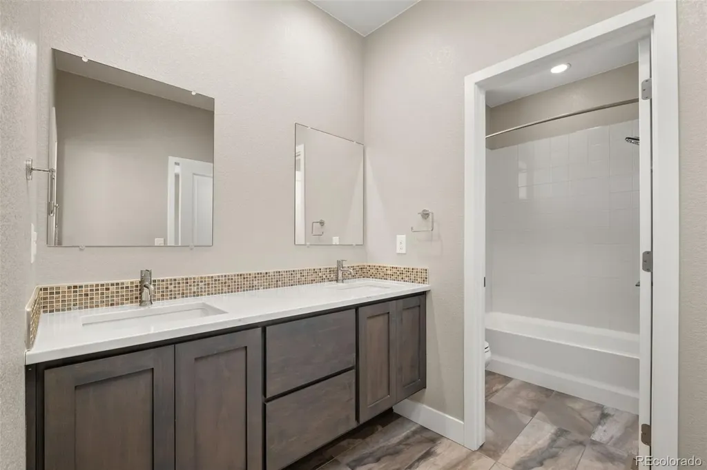 6753 Mariposa Court Denver CO 80221