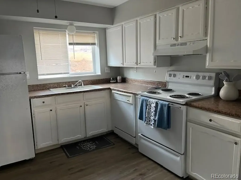 2116 Friendship Place Colorado Springs CO 80904
