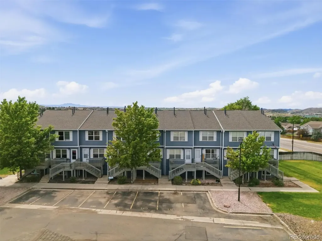 1890 Oakcrest Circle Castle Rock CO 80104