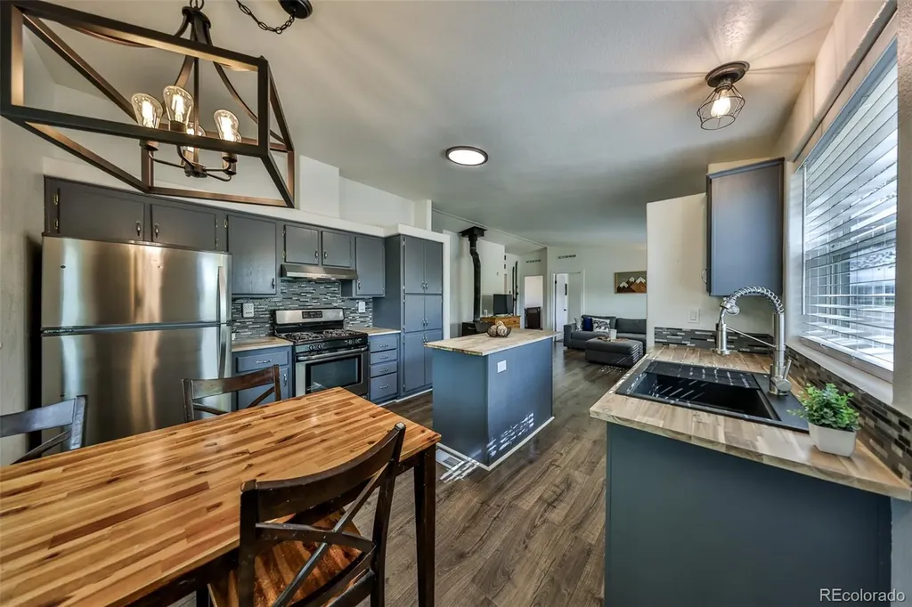 425 N 7th Street Granby CO 80446