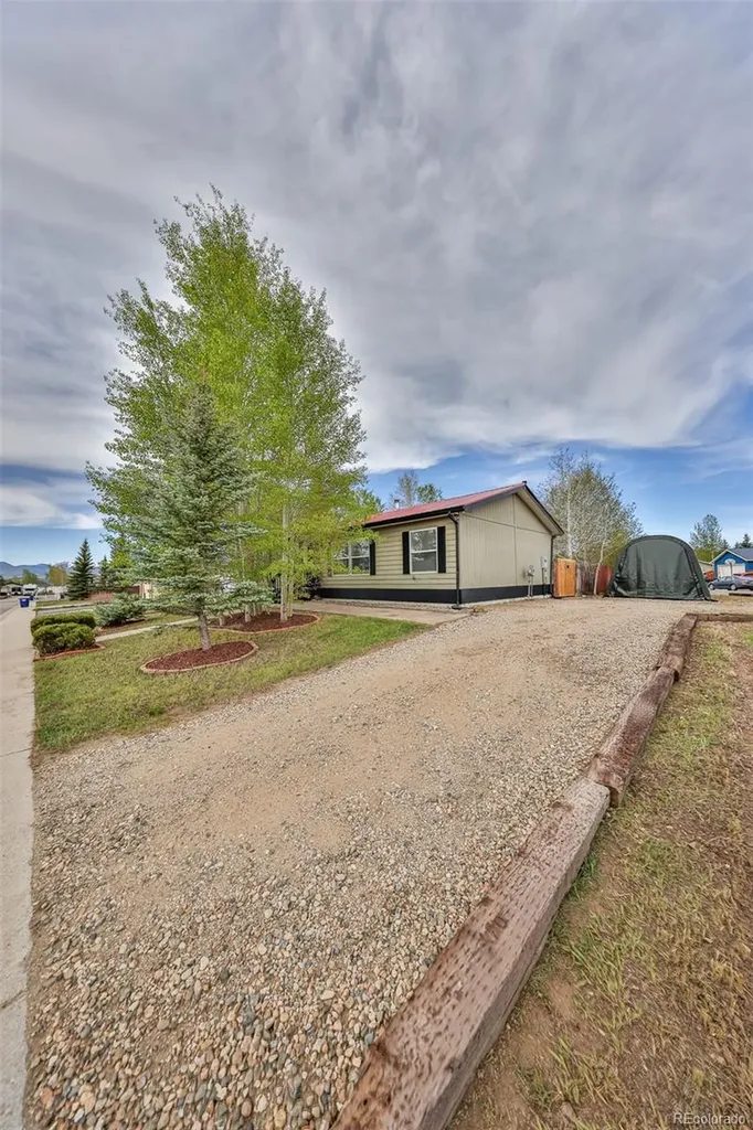 425 N 7th Street Granby CO 80446