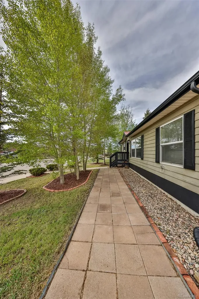 425 N 7th Street Granby CO 80446
