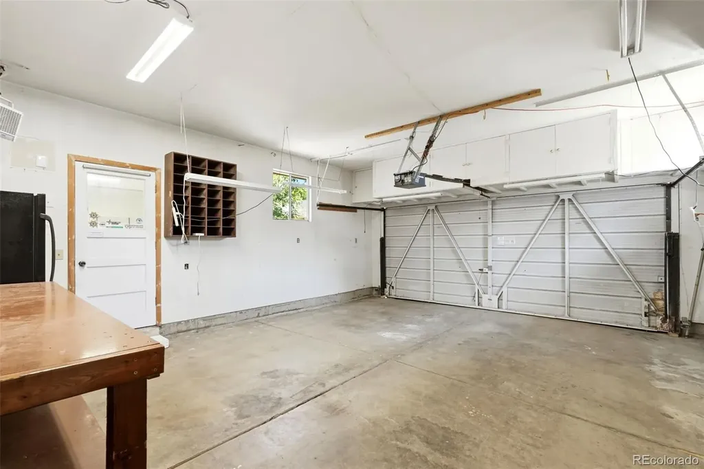 977 S Johnson Street SE Lakewood CO 80226