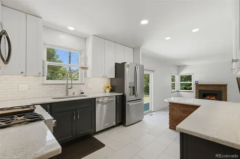 977 S Johnson Street SE Lakewood CO 80226