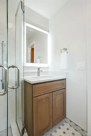 977 S Johnson Street SE Lakewood CO 80226