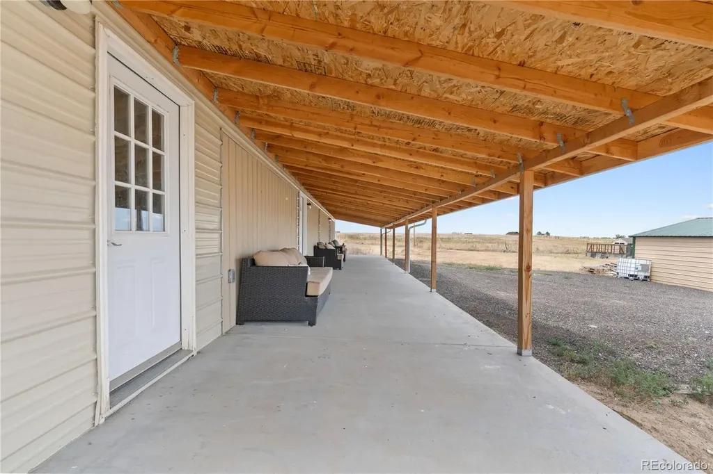 1570 S Cr 129 Bennett CO 80102