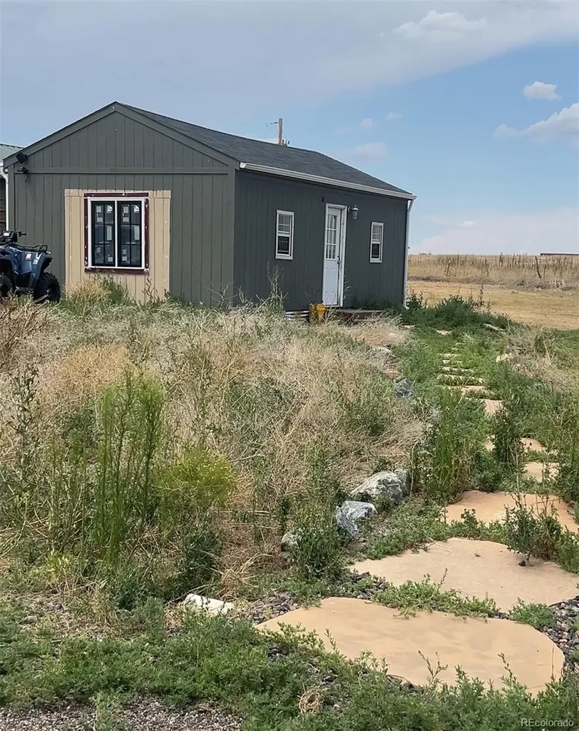 1570 S Cr 129 Bennett CO 80102
