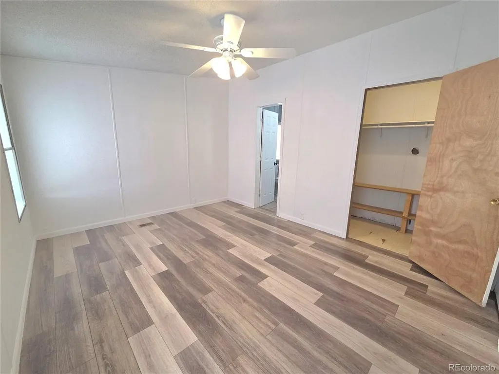9710 Gull Street Denver CO 80260