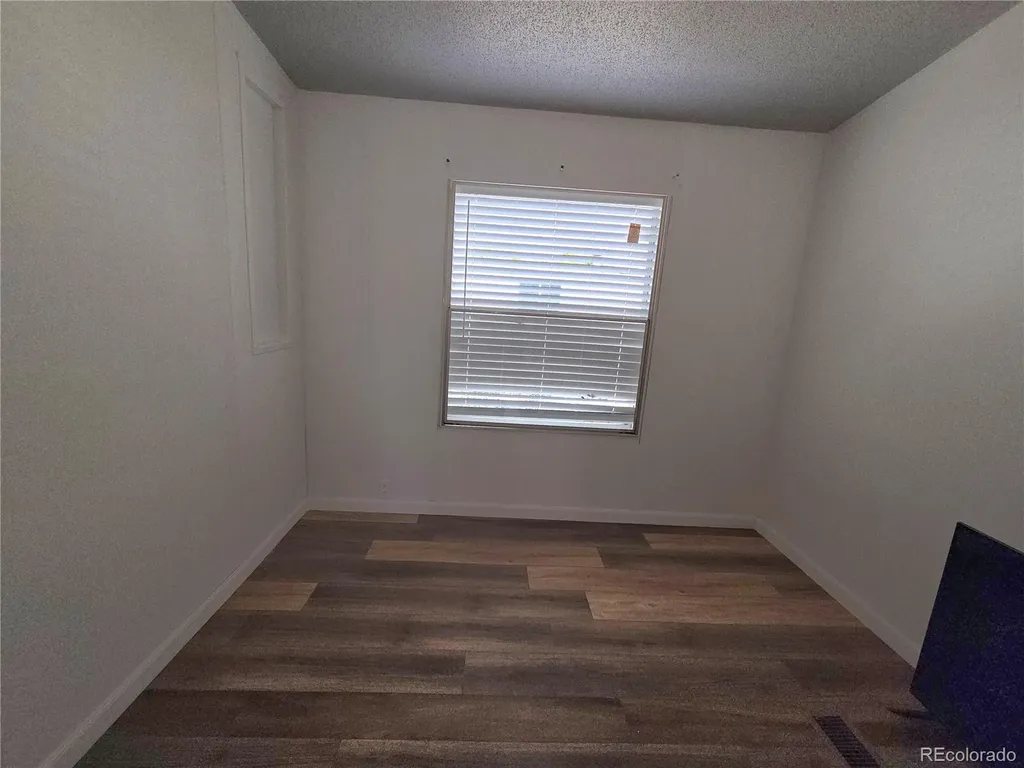 9710 Gull Street Denver CO 80260