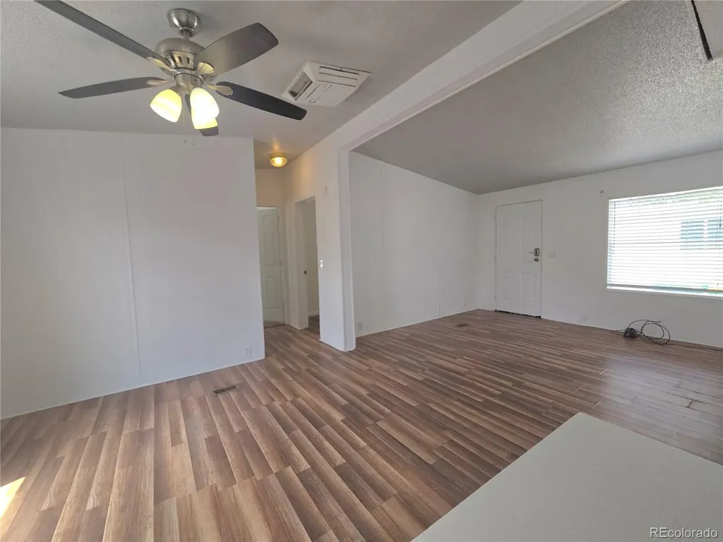 9710 Gull Street Denver CO 80260