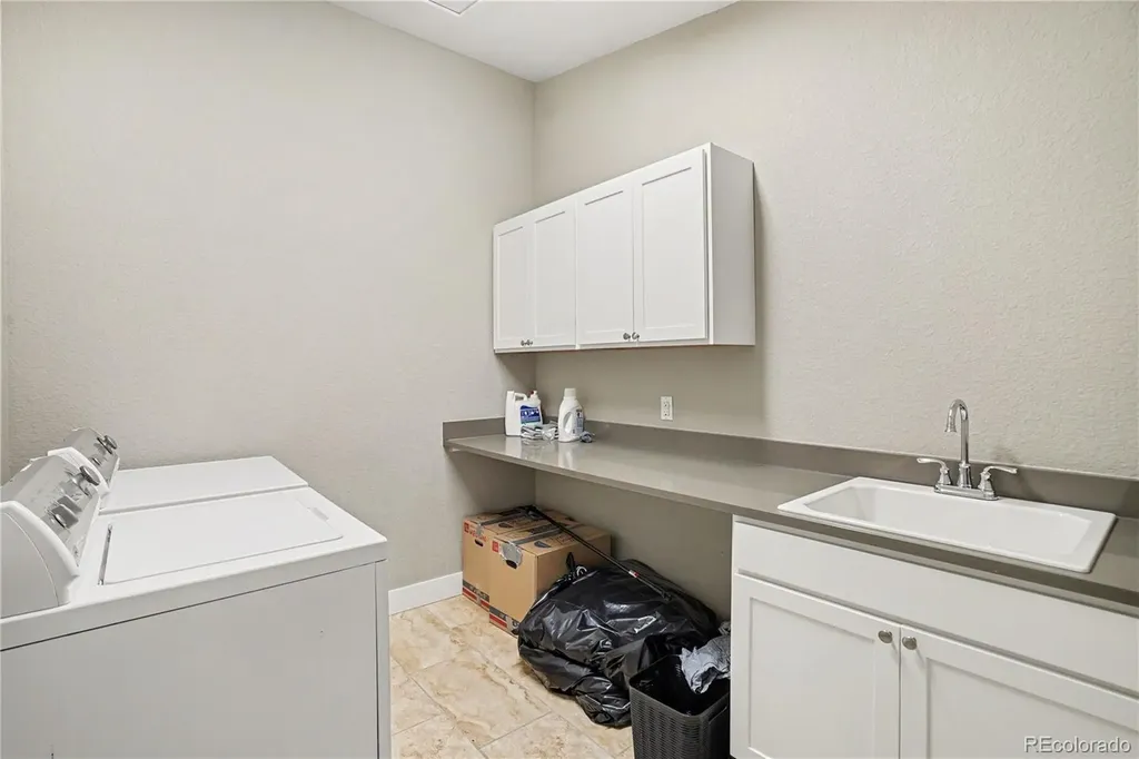 8672 W 49th Place Arvada CO 80002