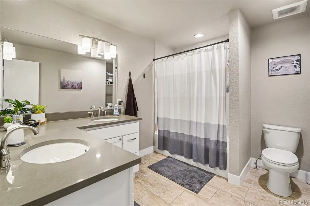 8672 W 49th Place Arvada CO 80002
