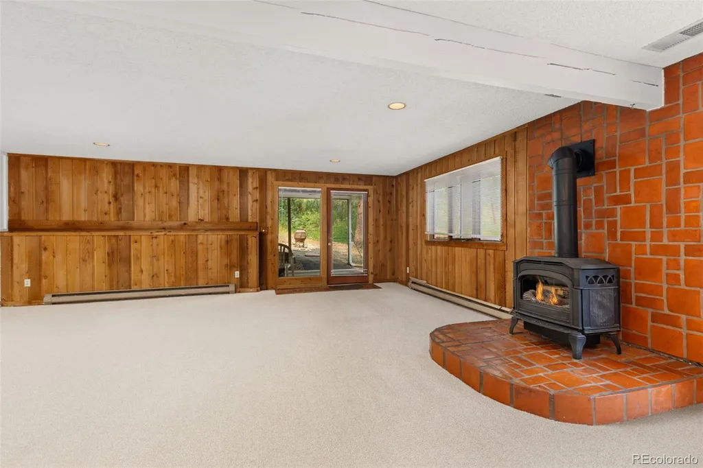 31547 Niakwa Road Evergreen CO 80439