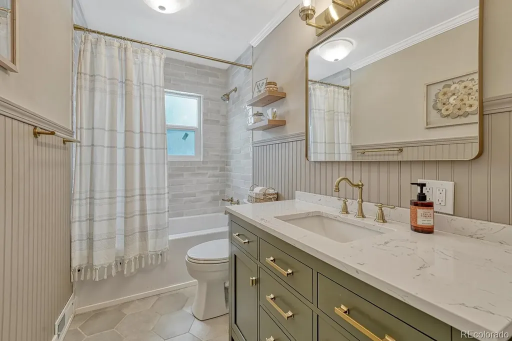 1290 S Forest Street Denver CO 80246